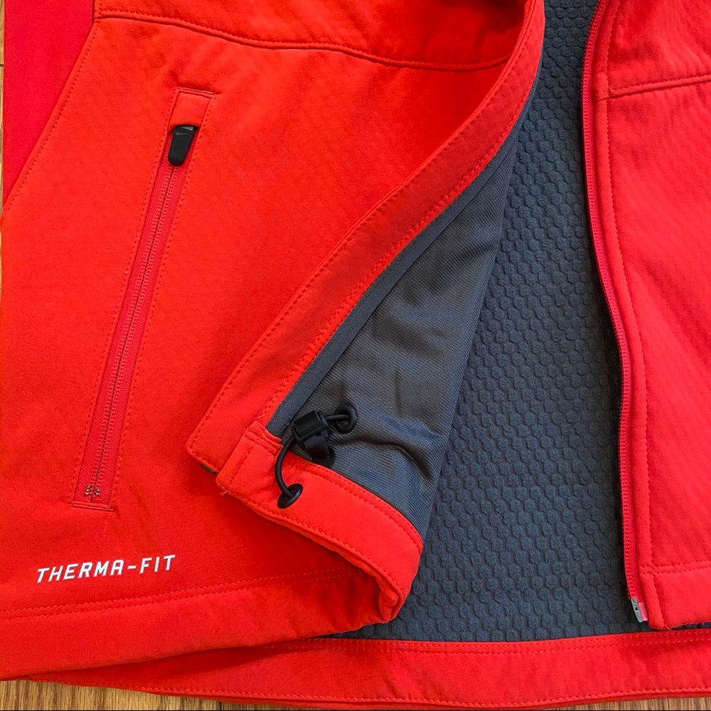Nike therma fit jacket - Picture 3 of 6